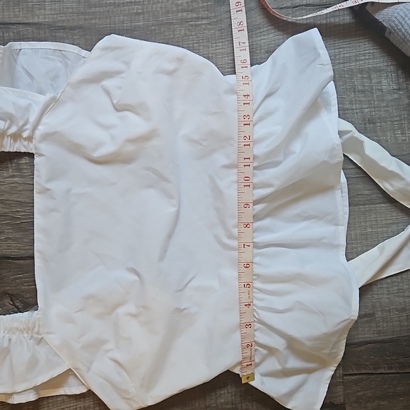 Cute White Top - Picture 5 of 8